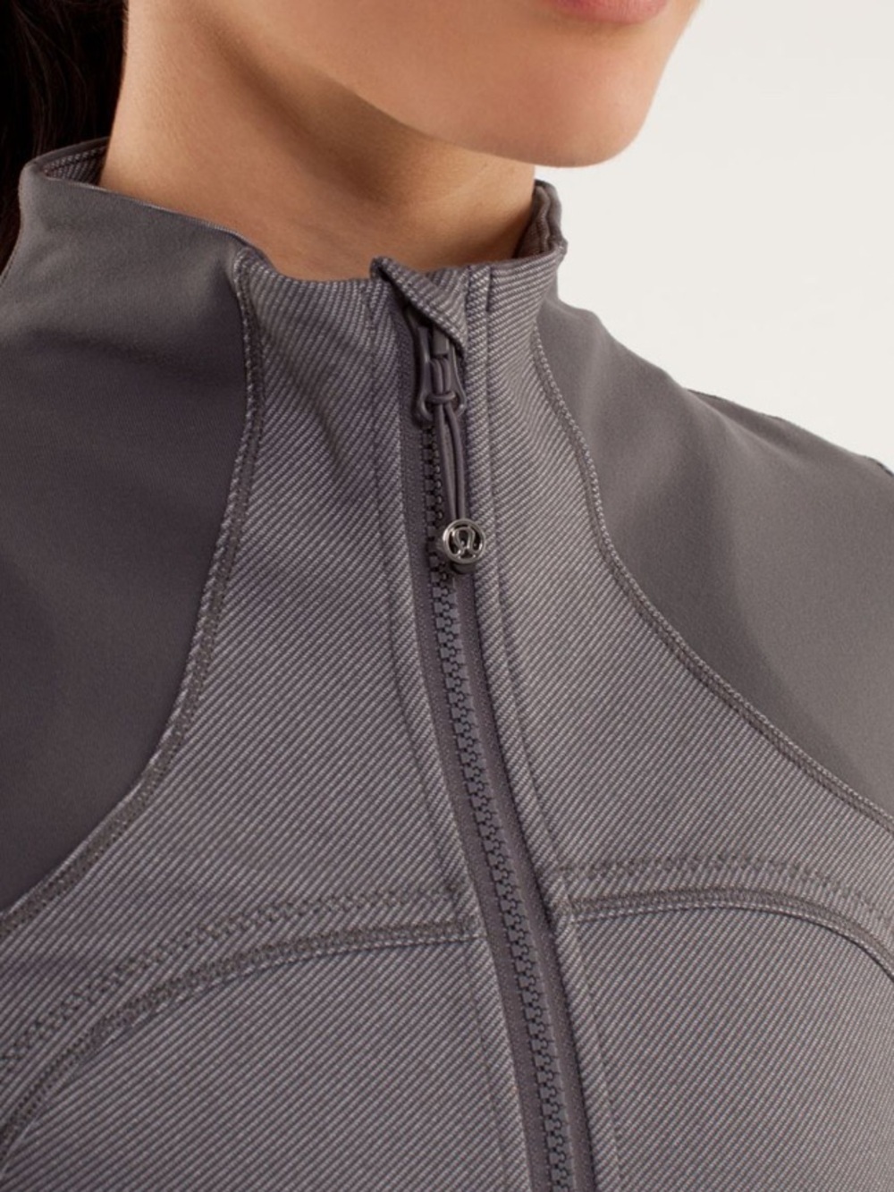 Lululemon Forme Jacket
Soot Light - Picture 2 of 10